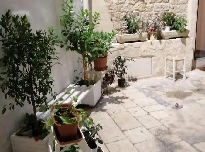 Borgo Fontana 4*
