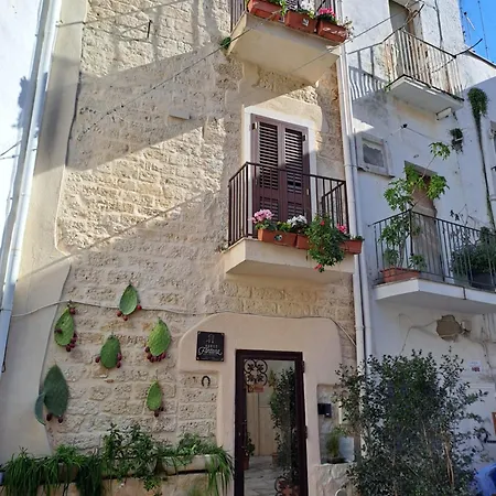 לינה וארוחת בוקר Borgo Fontana בארי