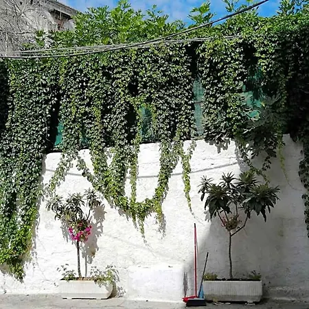 Bed & Breakfast Borgo Fontana 4*