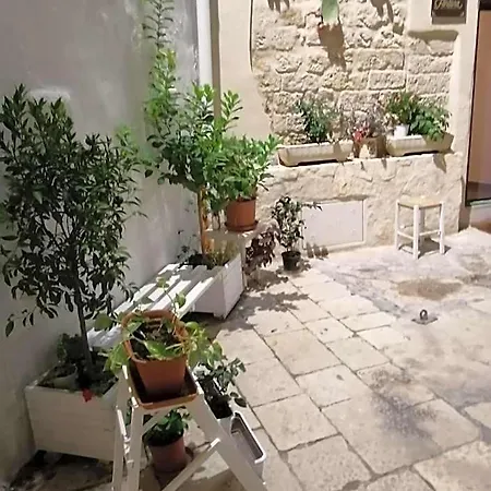 Borgo Fontana 4*
